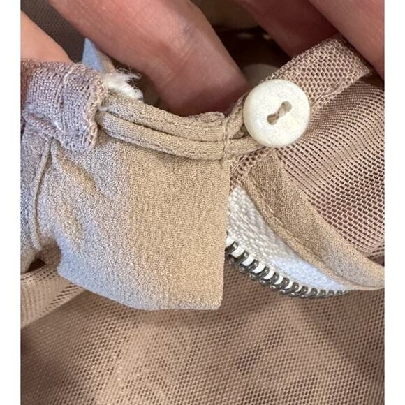 Unbranded Women’s Off White Floral Appliqué Dress Lace Bridal Shower Sheer READ - Picture 9 of 11